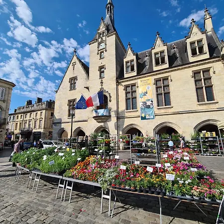 Maisonnette Plein Centre 2p * Libourne